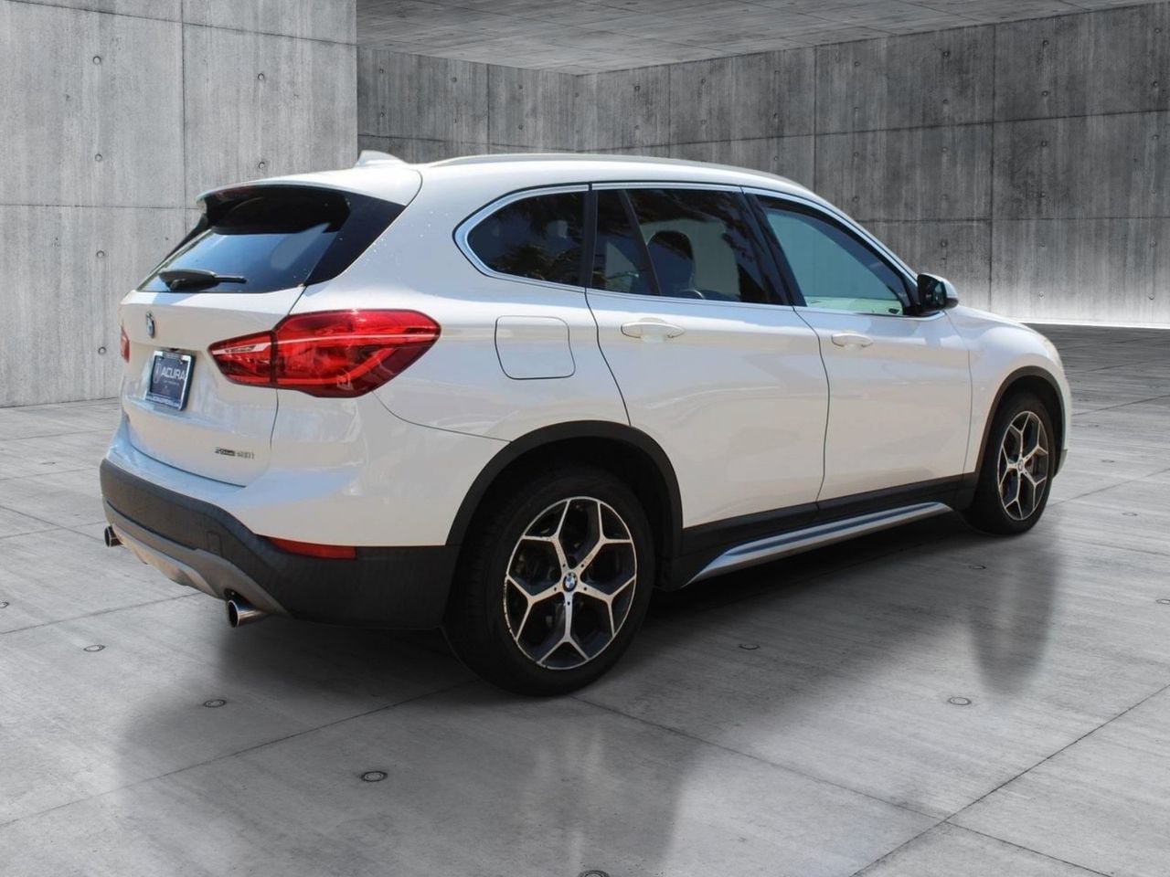 Used 2018 BMW X1 sDrive28i FWD image 5