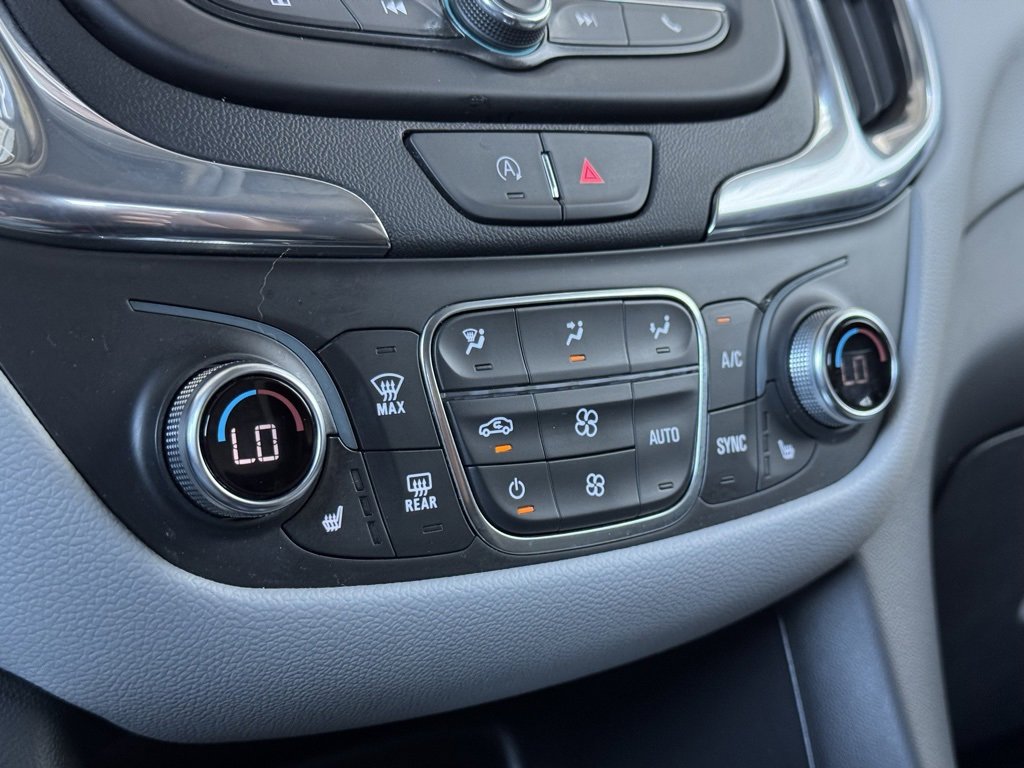 Used 2023 Chevrolet Equinox LT w/ Driver Convenience Package image 26