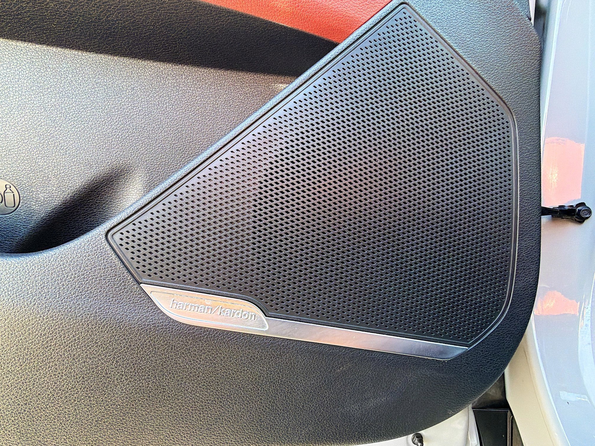 Used 2023 Kia Sportage SX image 24