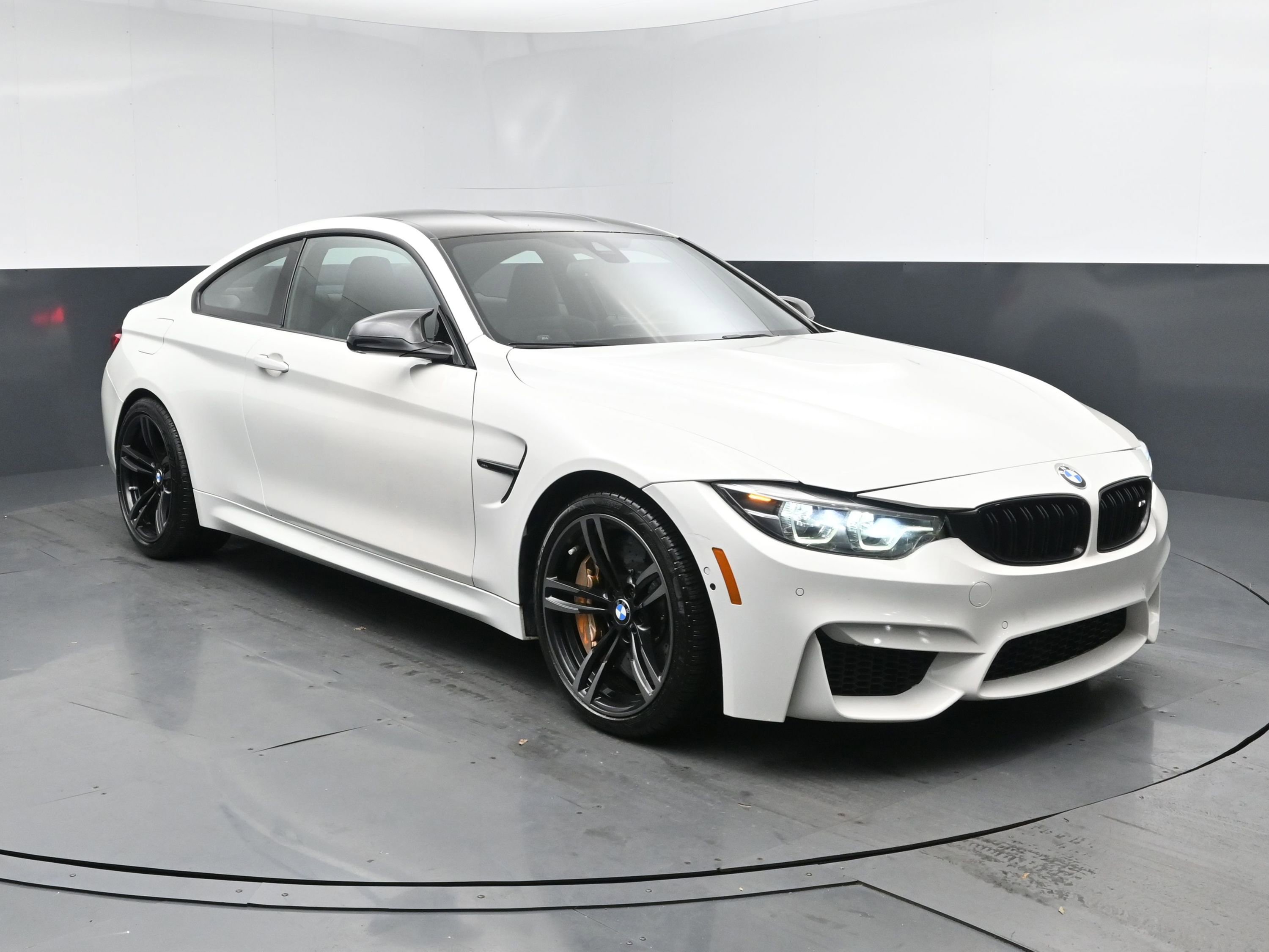 Used 2020 BMW M4 Coupe image 2