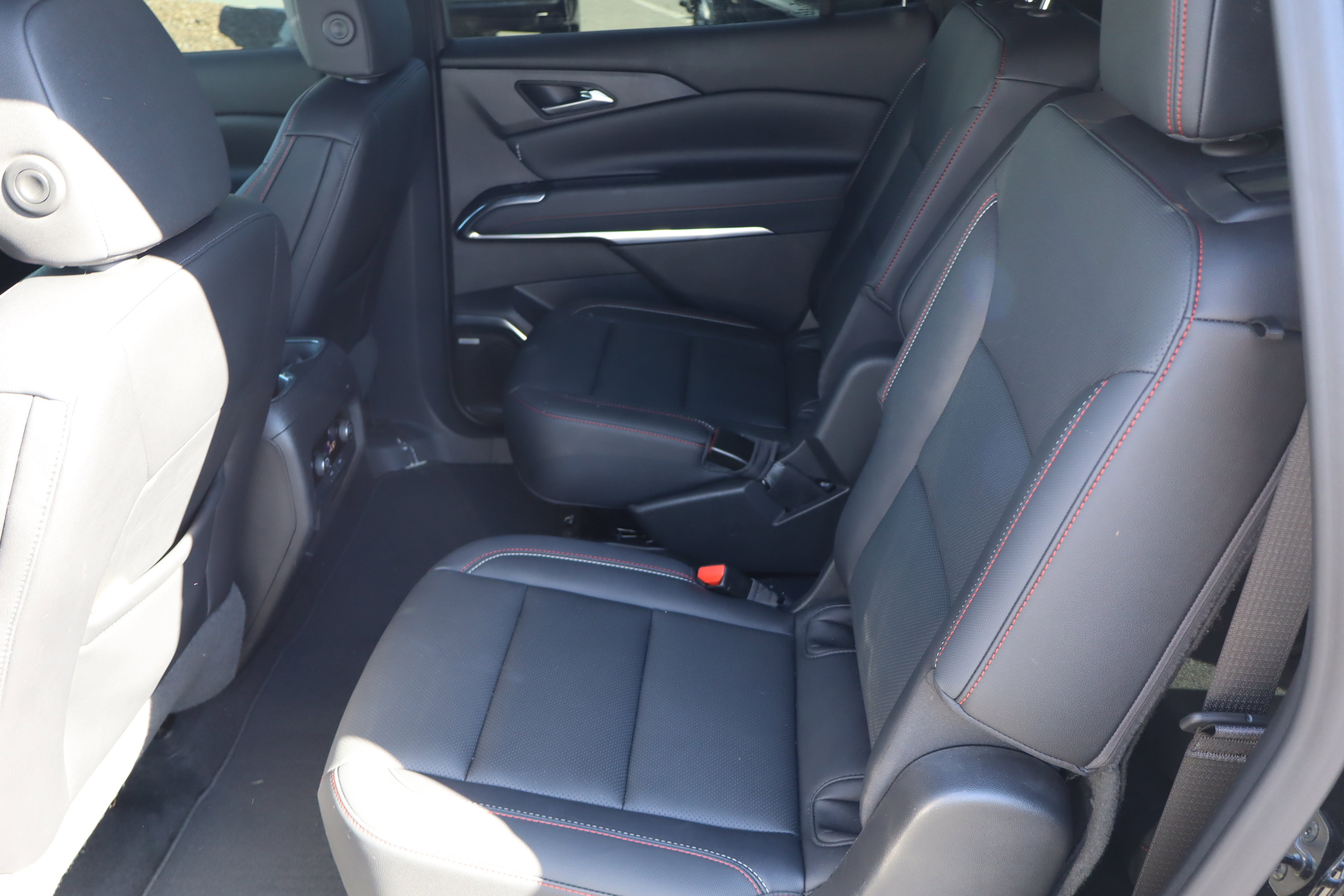 Certified 2024 Chevrolet Traverse Z71 w/ Enhanced Driving Package image 31