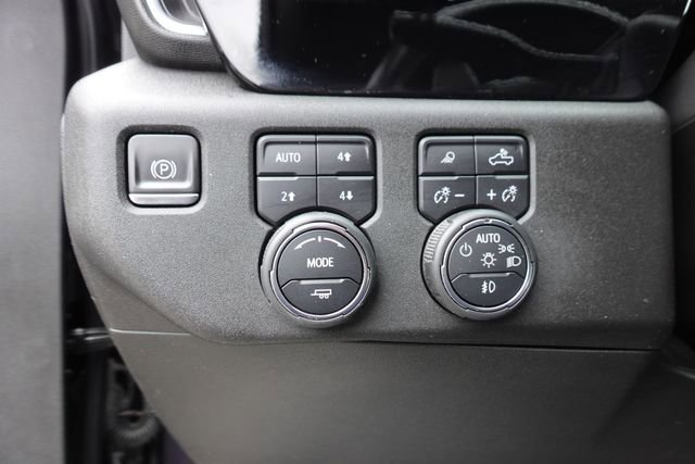 Used 2022 Chevrolet Silverado 1500 LTZ w/ LTZ Convenience Package II image 18