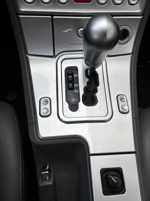 Used 2005 Chrysler Crossfire Limited RWD image 4