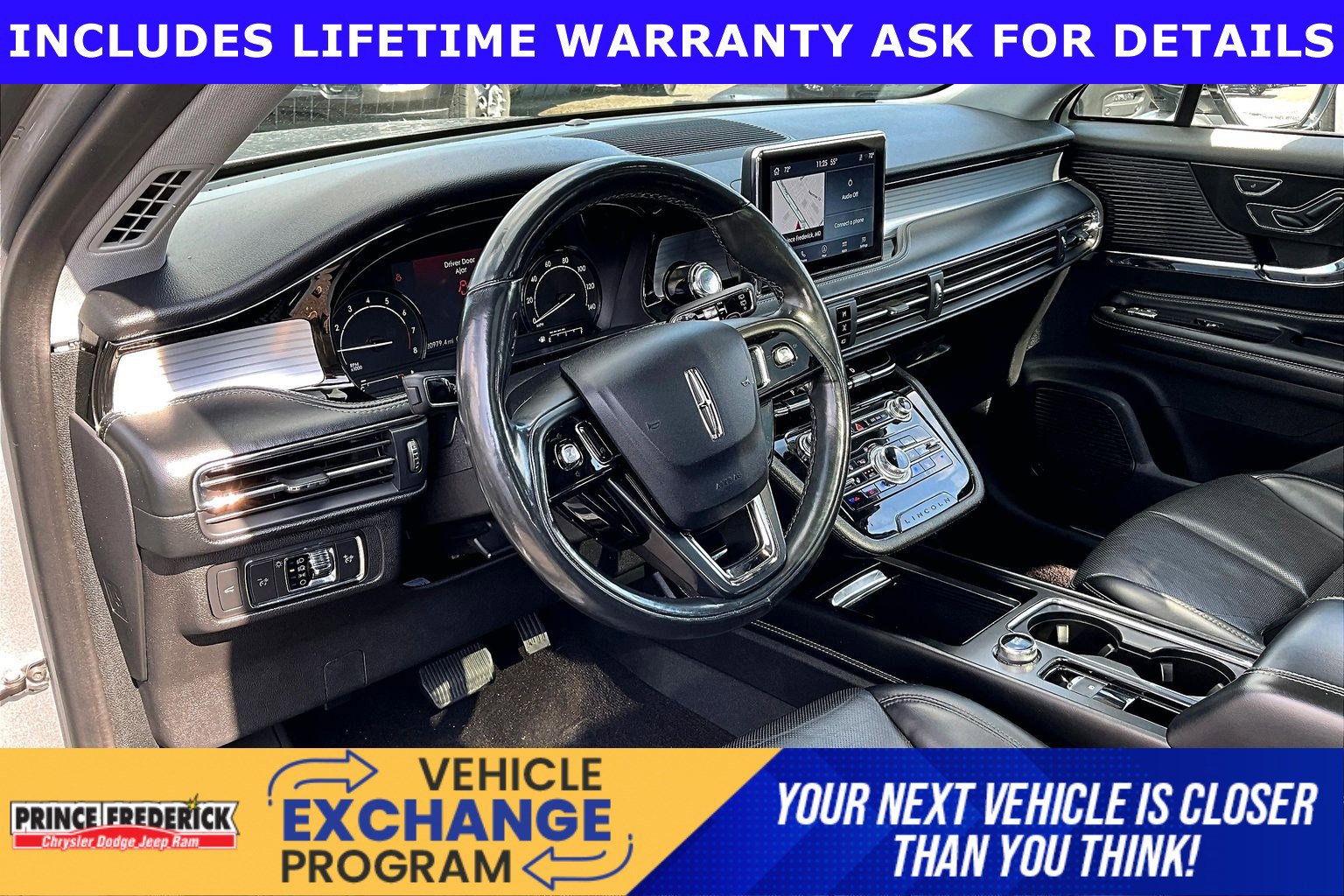 Used 2022 Lincoln Corsair AWD w/ Premium Package image 11