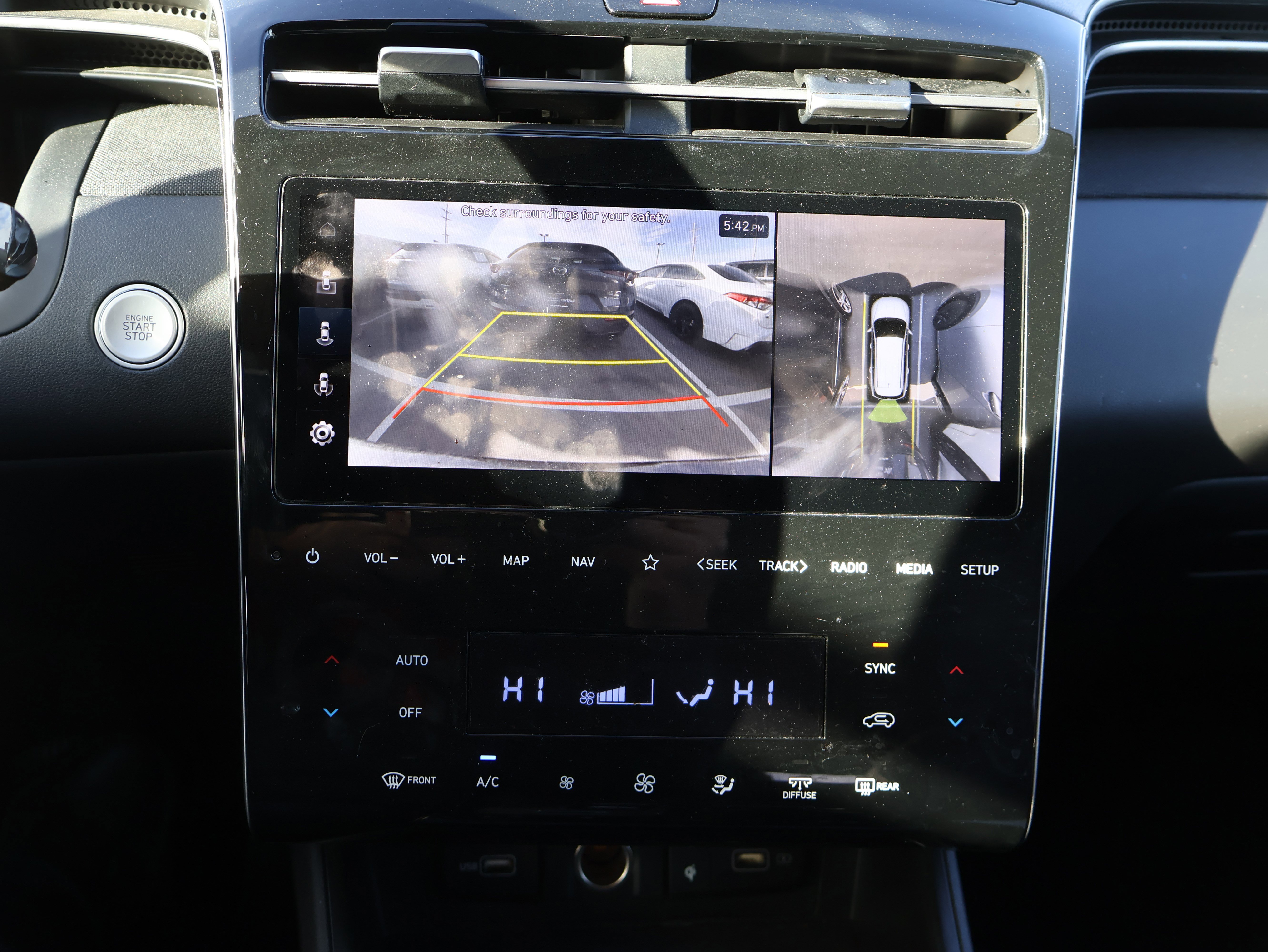 Used 2023 Hyundai Tucson Limited w/ Cargo Package image 23