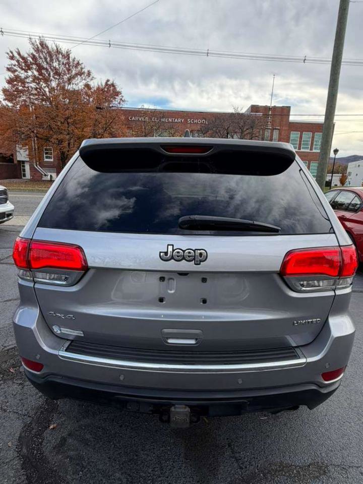 Used 2017 Jeep Grand Cherokee Limited AWD/4WD image 30