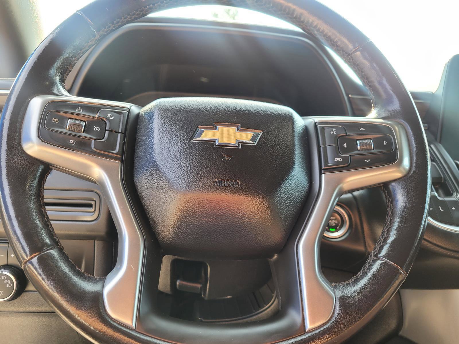 Used 2023 Chevrolet Suburban LS RWD image 26