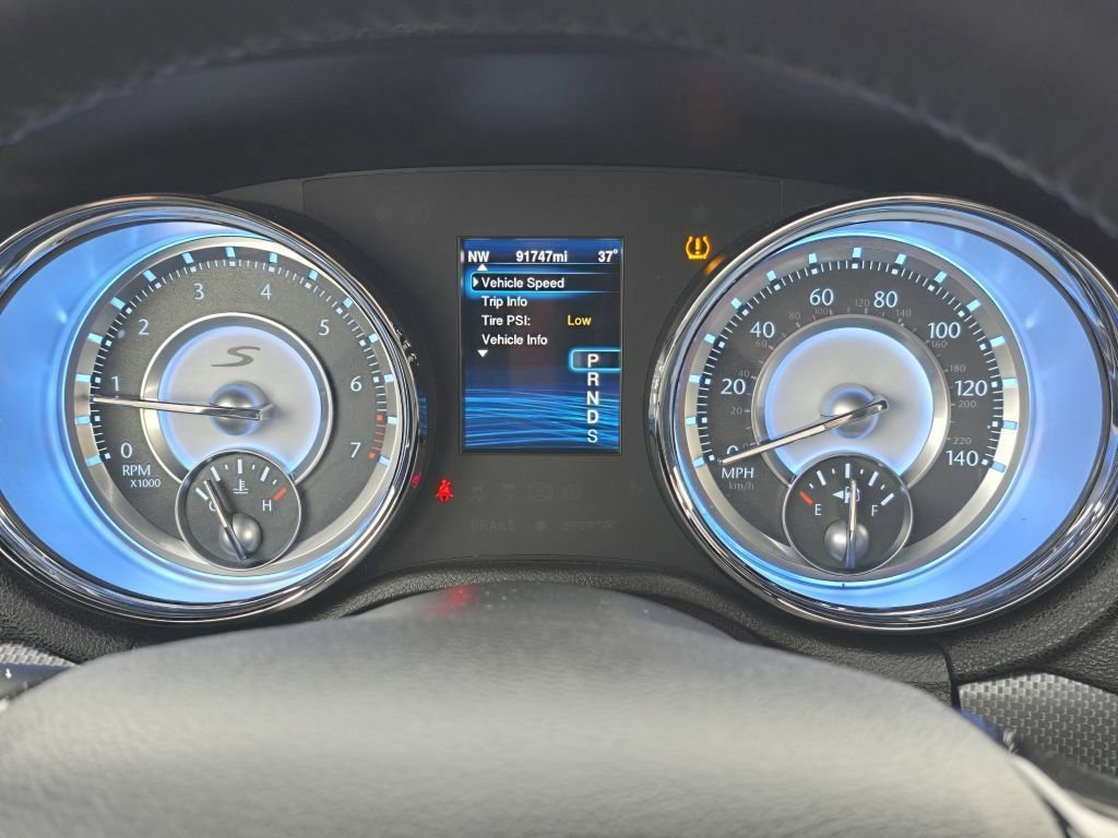 Used 2014 Chrysler 300 S image 12