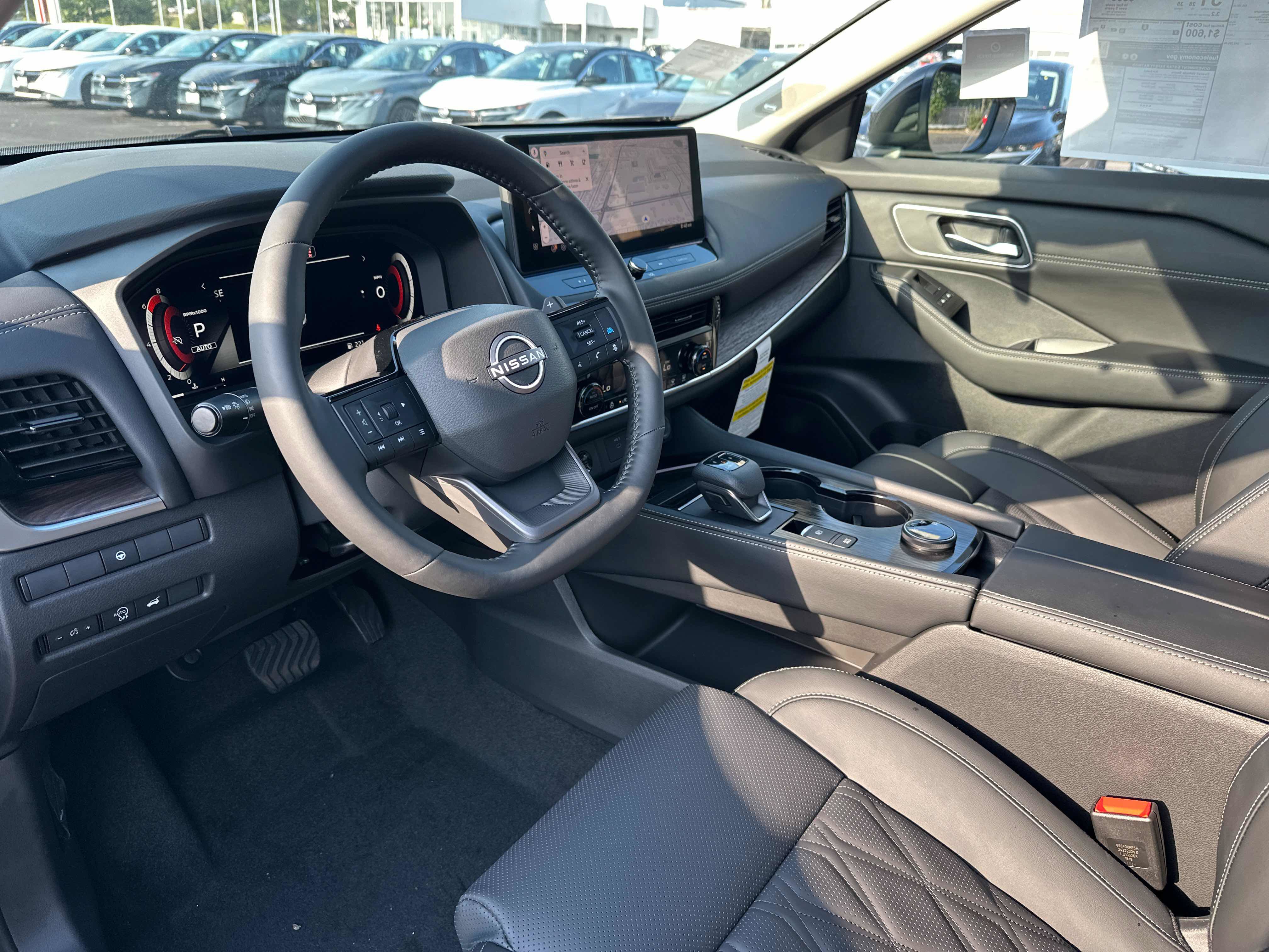New 2026 Nissan Rogue Platinum AWD/4WD image 32