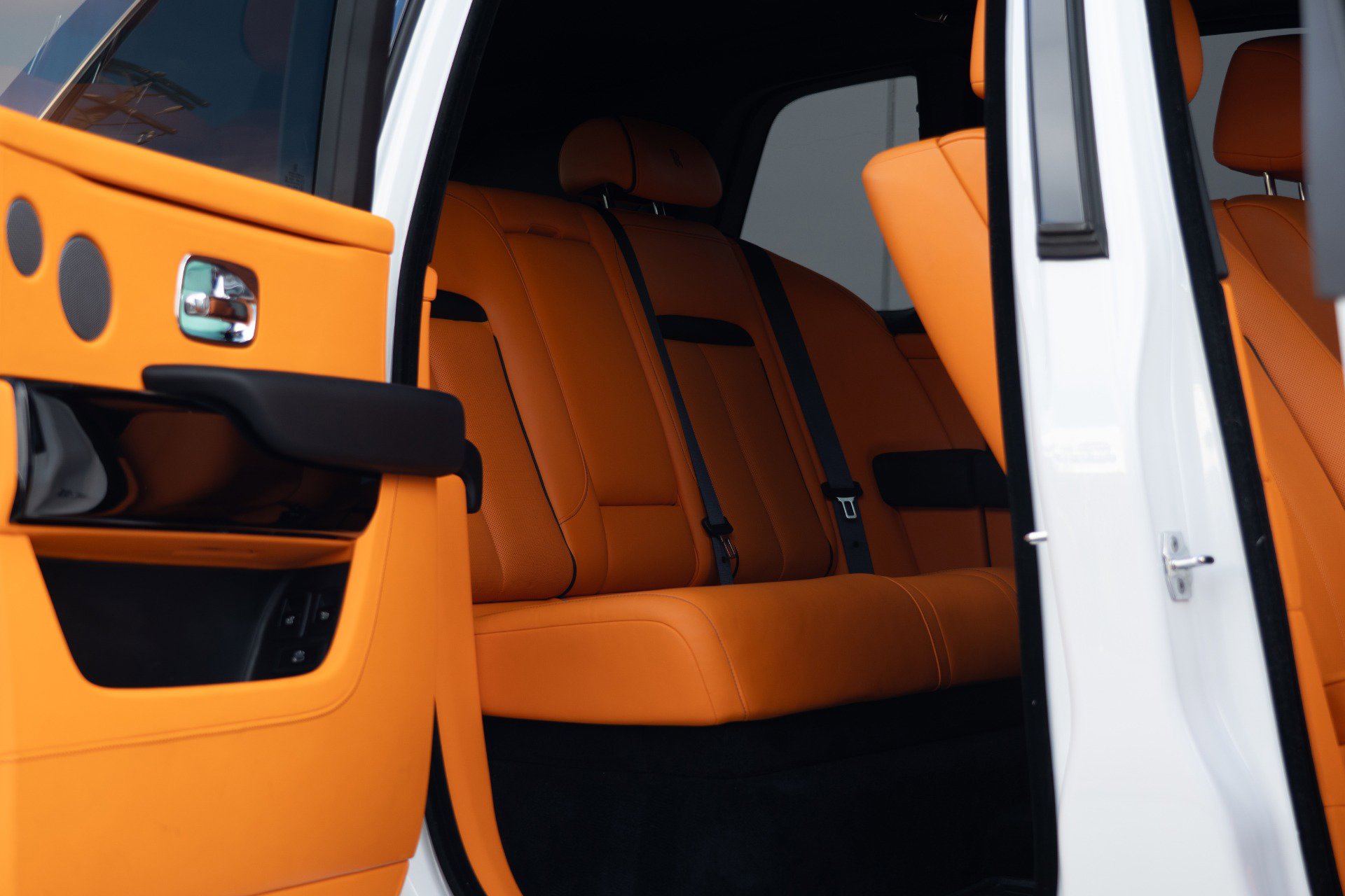 Used 2022 Rolls-Royce Cullinan image 33
