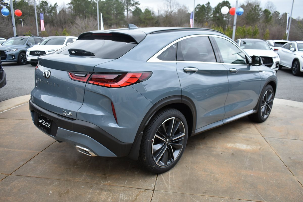New 2025 INFINITI QX55 Essential image 5