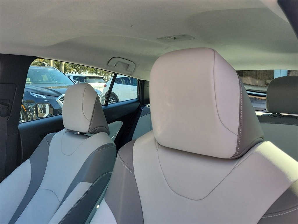 Used 2022 Toyota Prius Prime Limited image 22