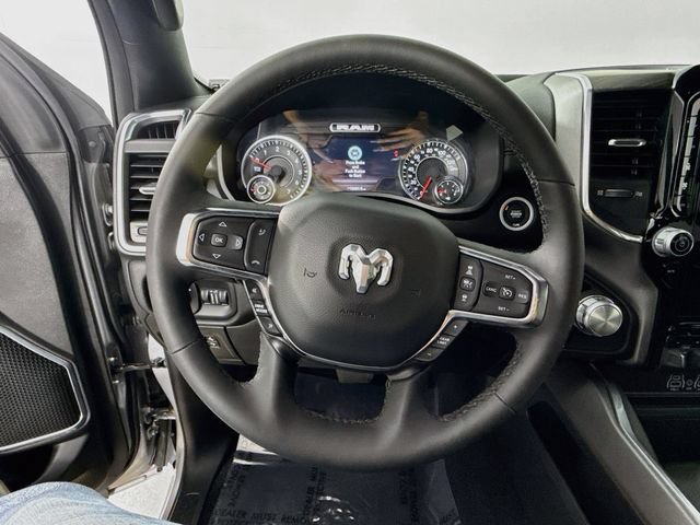 Used 2025 RAM 1500 Laramie w/ Sport Appearance Package AWD/4WD image 11