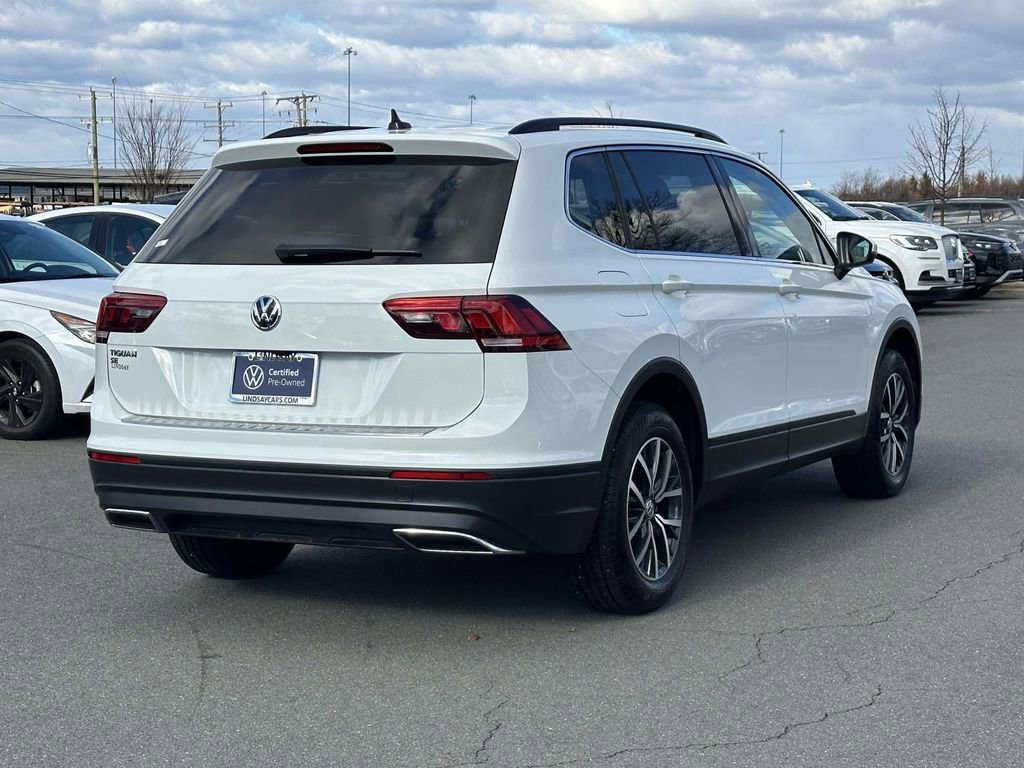 Used 2019 Volkswagen Tiguan SE w/ Panoramic Sunroof Package image 6