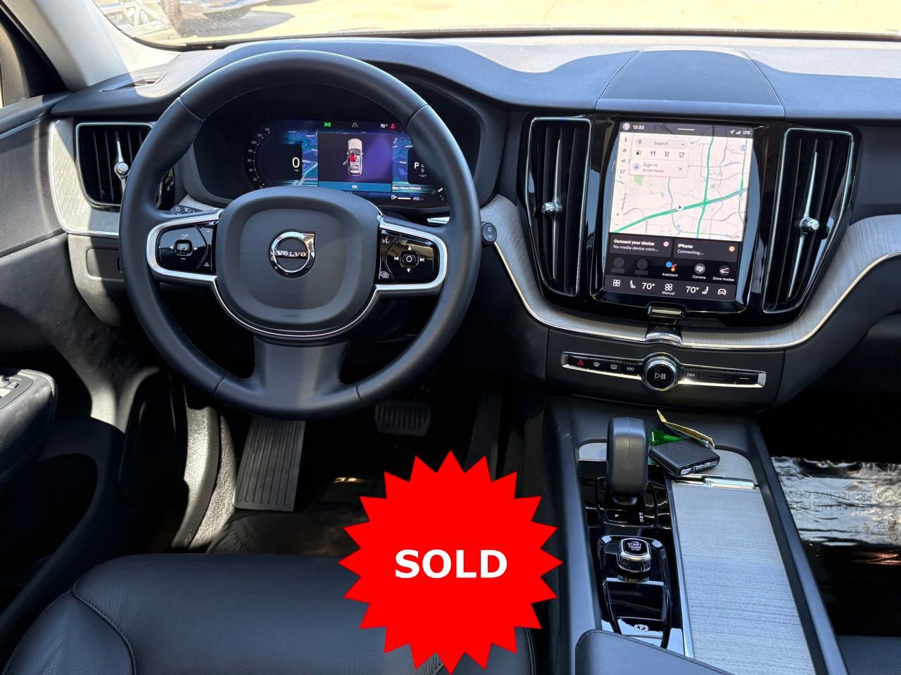 Certified 2025 Volvo XC60 B5 Plus image 15