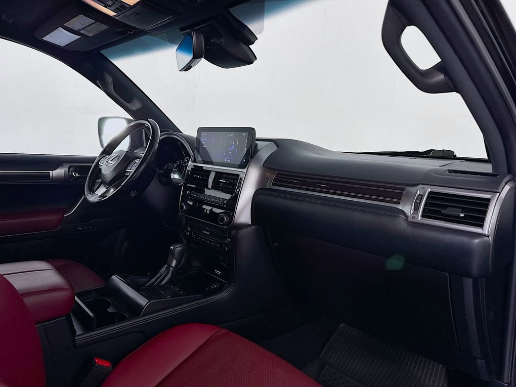 Used 2023 Lexus GX 460 Premium w/ Premium Package AWD/4WD image 32