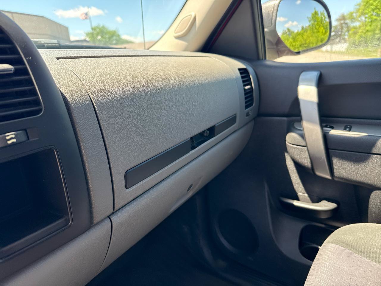 Used 2010 Chevrolet Silverado 1500 LS AWD/4WD image 19
