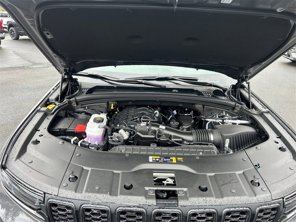 New 2025 Jeep Grand Cherokee 4WD image 20