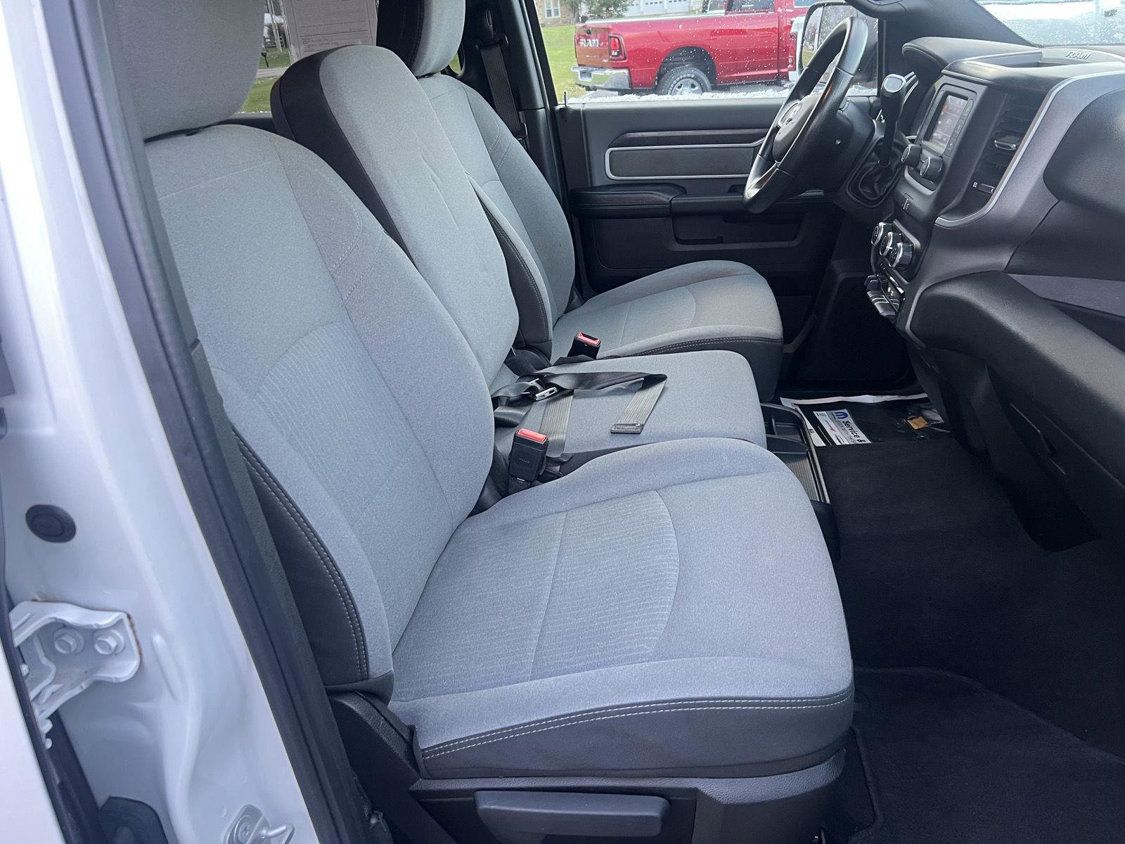 Used 2021 RAM 2500 Big Horn image 27