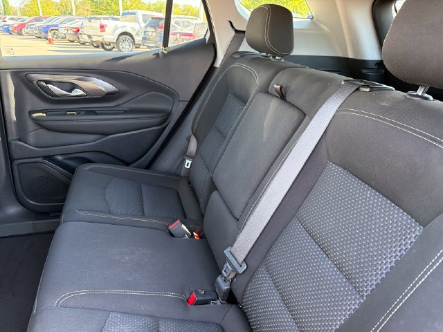 Used 2022 GMC Terrain SLE w/ Driver Convenience Package FWD image 21