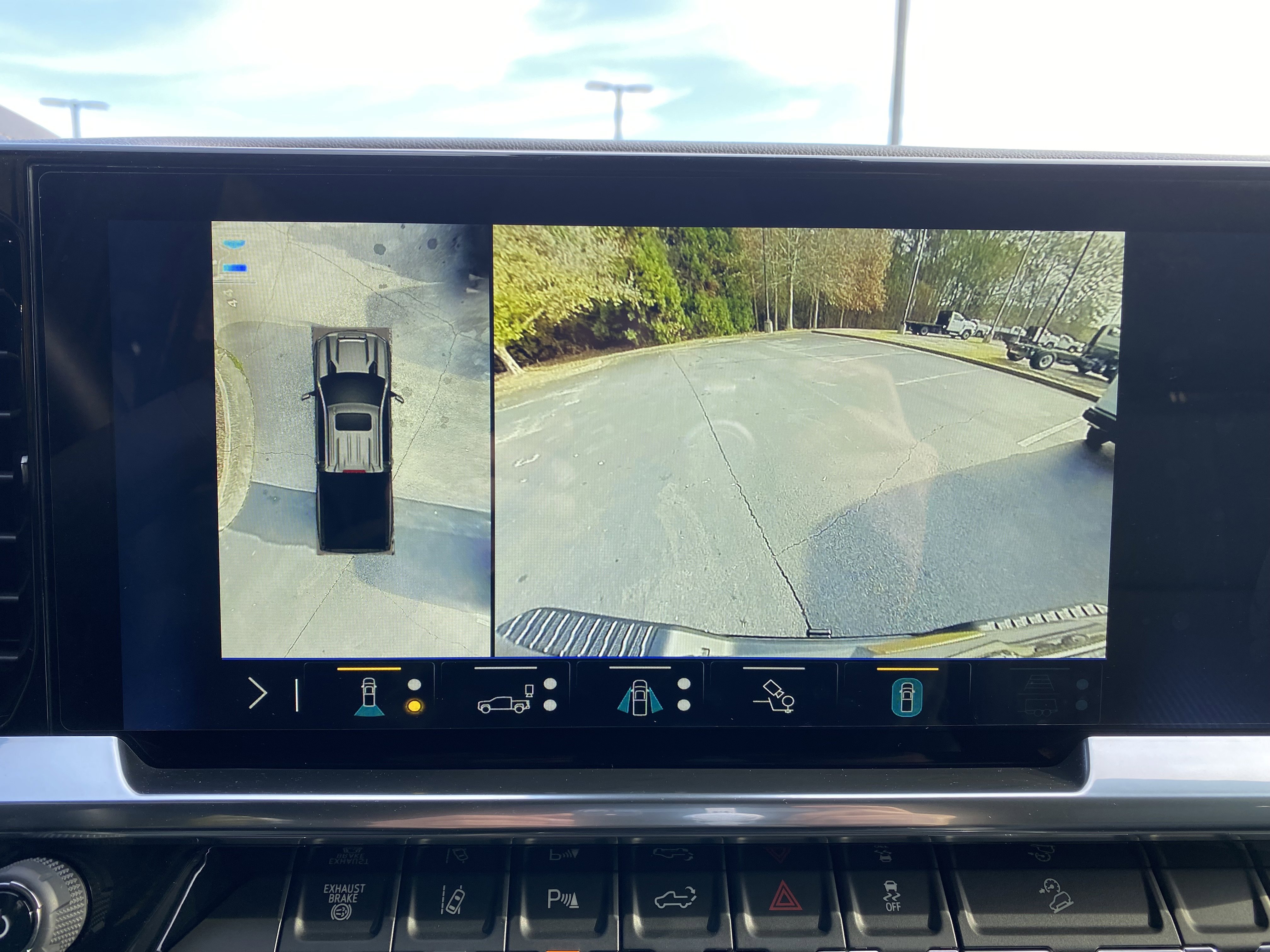 New 2024 Chevrolet Silverado 2500 High Country w/ High Country Premium Package image 29