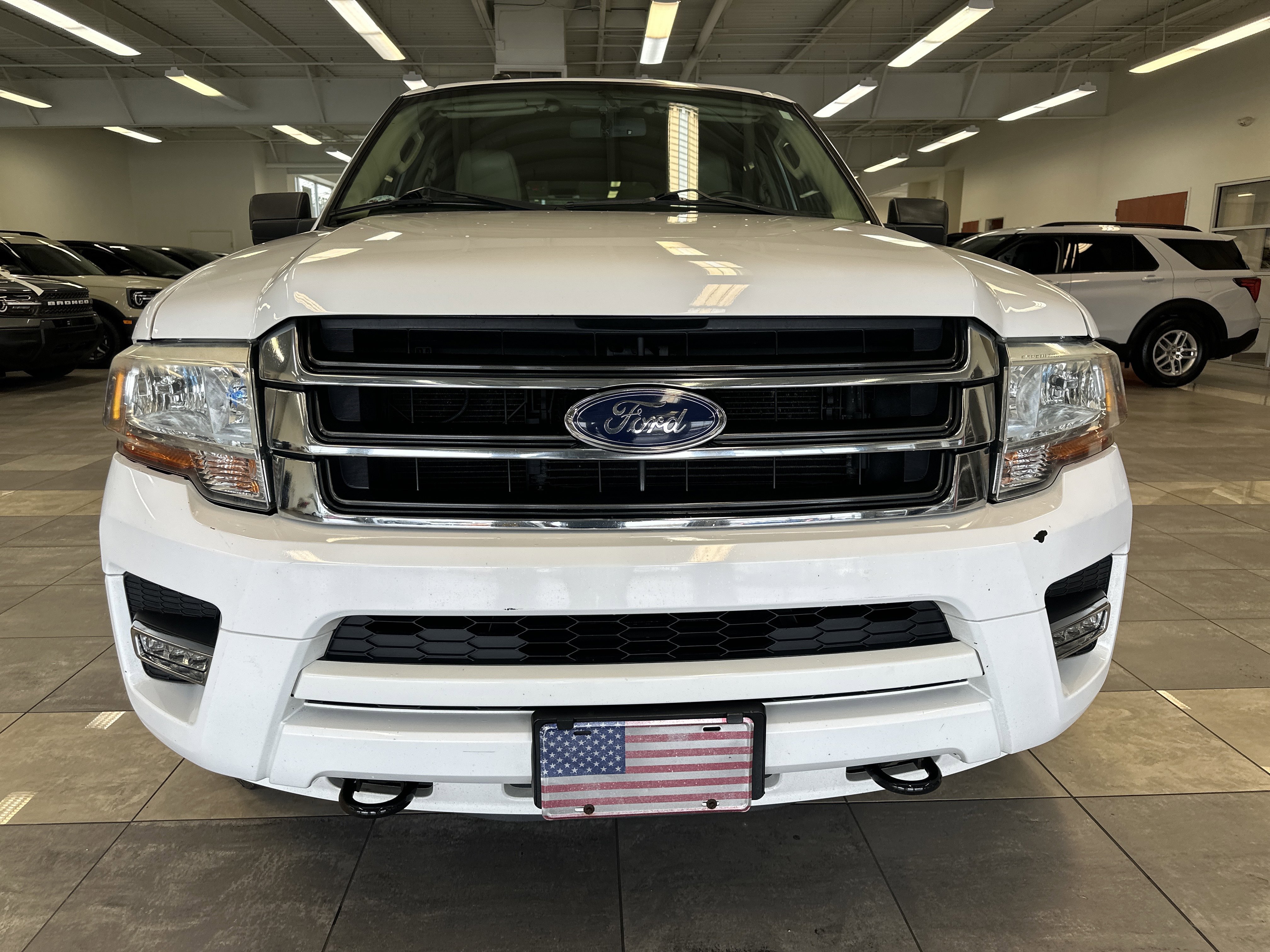 Used 2016 Ford Expedition XLT w/ Equipment Group 202A image 21