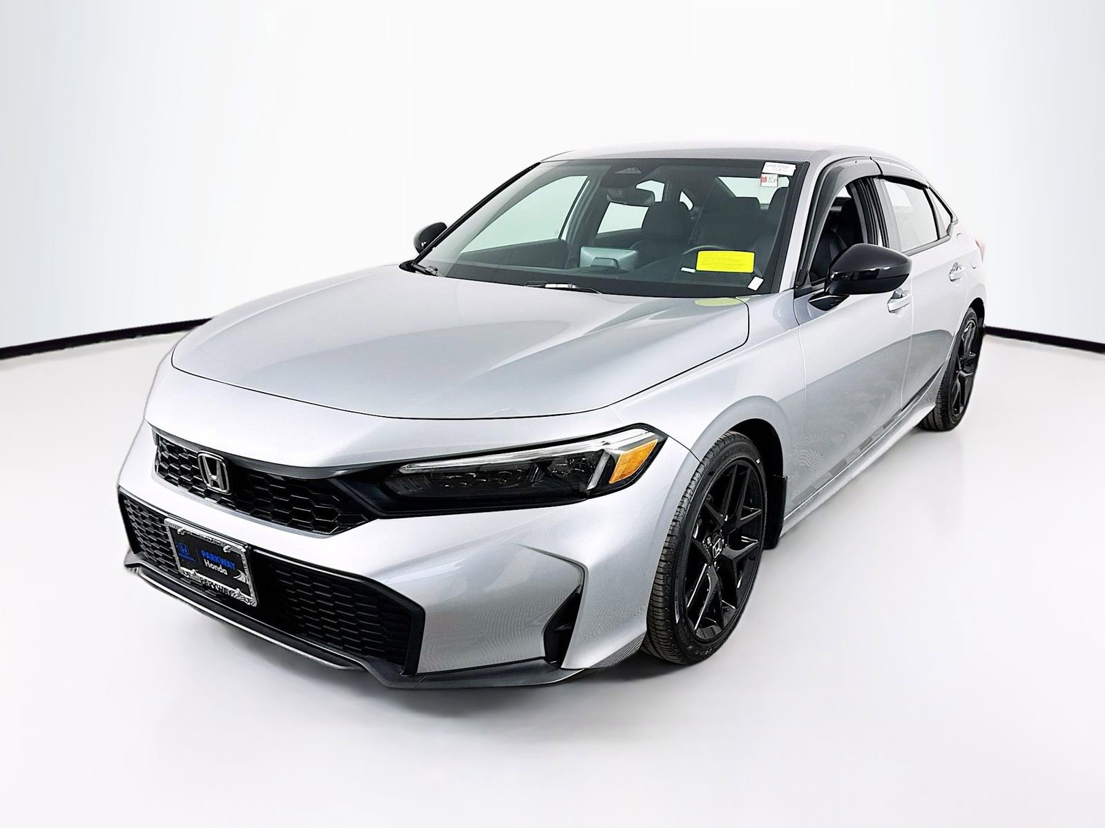 Used 2025 Honda Civic Sport image 3