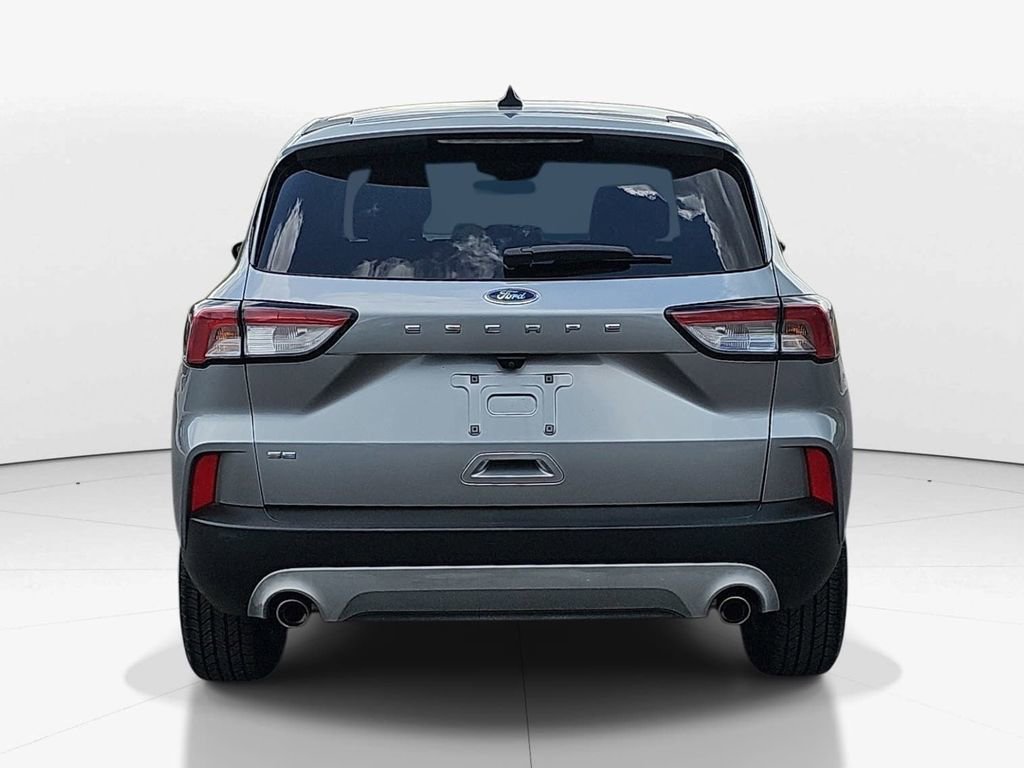 Used 2022 Ford Escape SE image 6