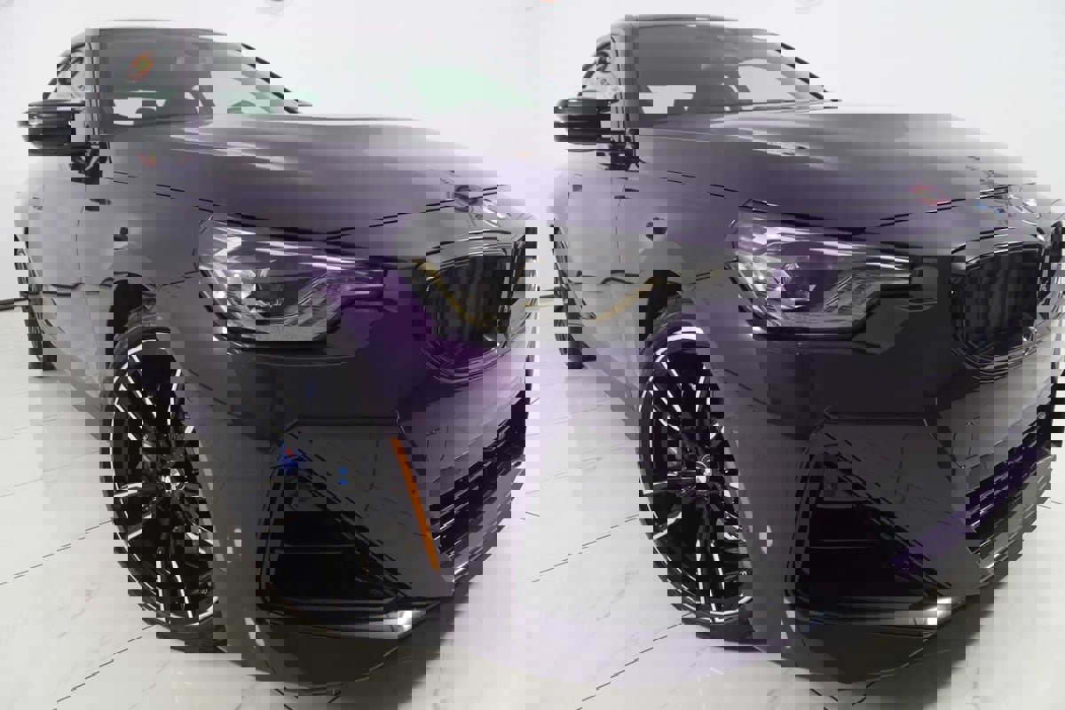 Used 2025 BMW M240i Coupe image 20