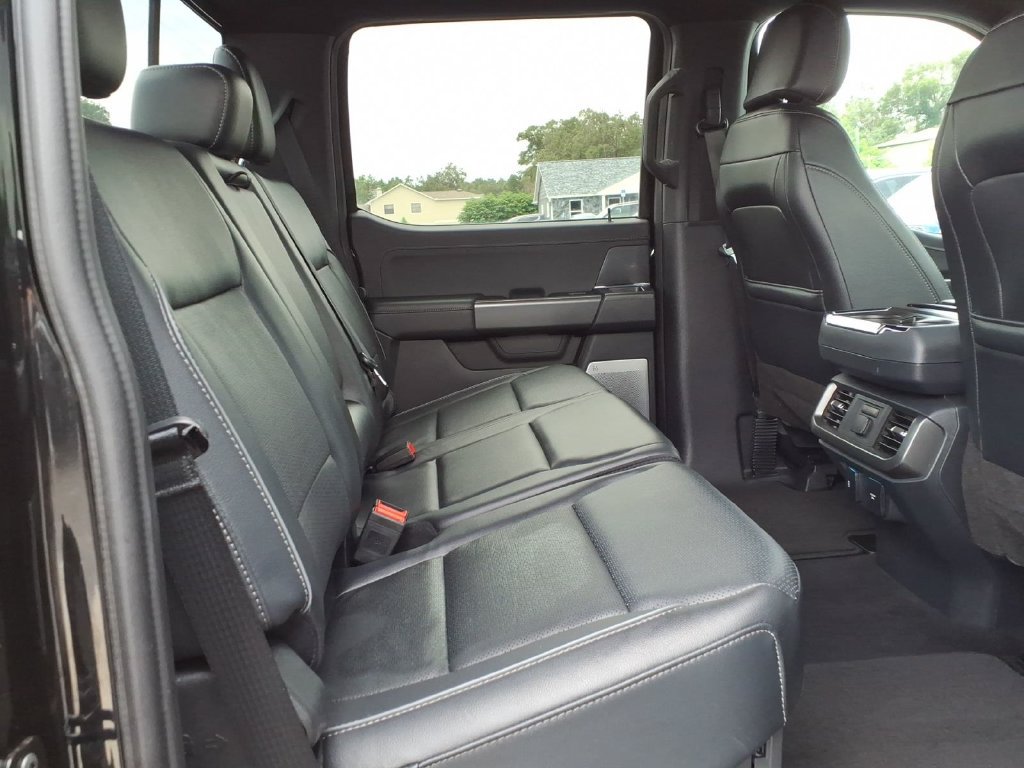 Used 2024 Ford F150 Lariat w/ Equipment Group 502A High AWD/4WD image 16
