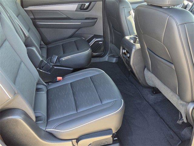 Used 2025 Buick Enclave Sport Touring image 15