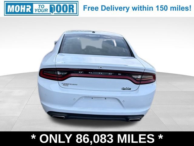 Used 2021 Dodge Charger SXT w/ Leather Interior Group RWD image 4