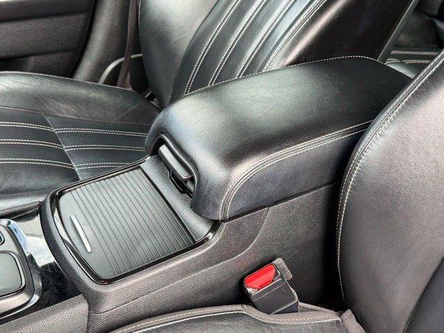 Used 2021 Chrysler 300 S RWD image 9