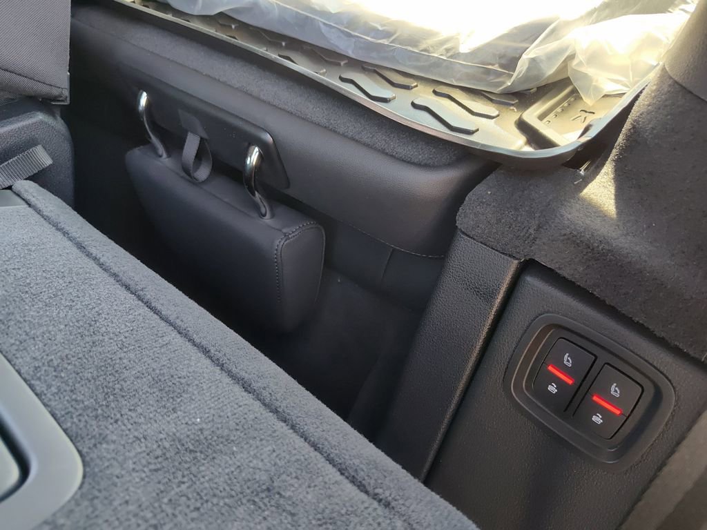 Certified 2025 Audi Q7 2.0T Premium w/ Convenience Package image 37