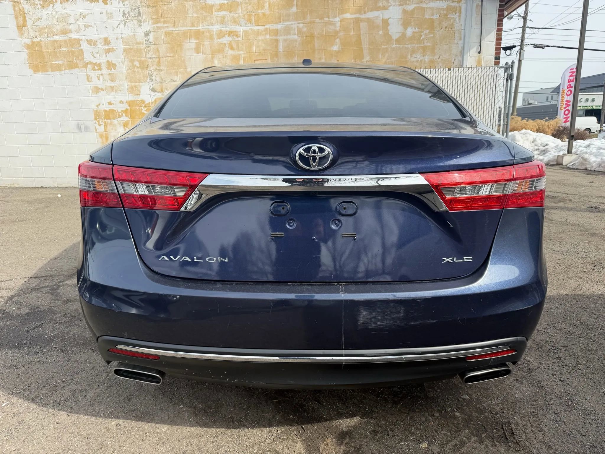 Used 2016 Toyota Avalon XLE Premium image 6