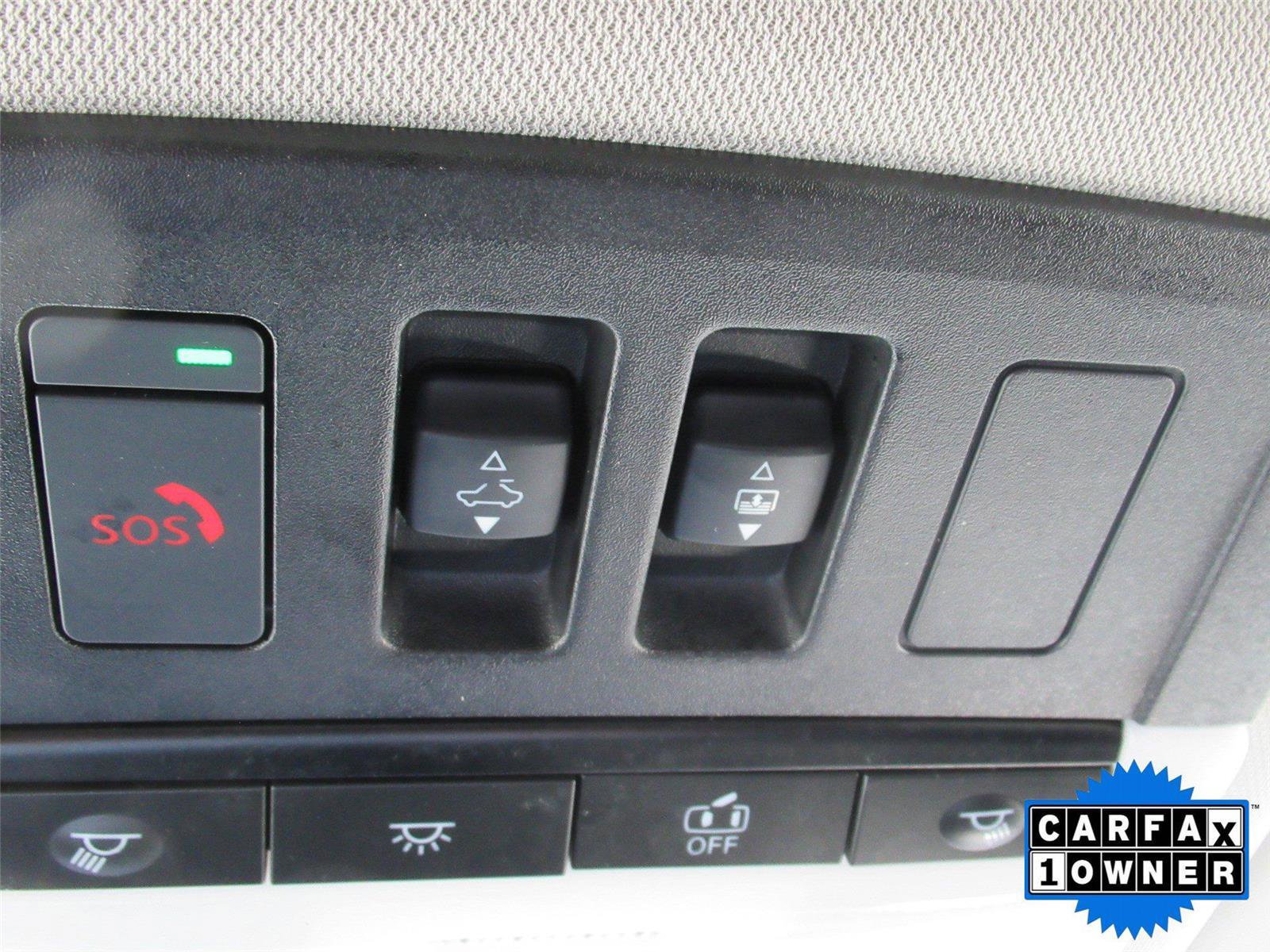 Used 2022 Nissan Rogue SV w/ SV Premium Package image 35