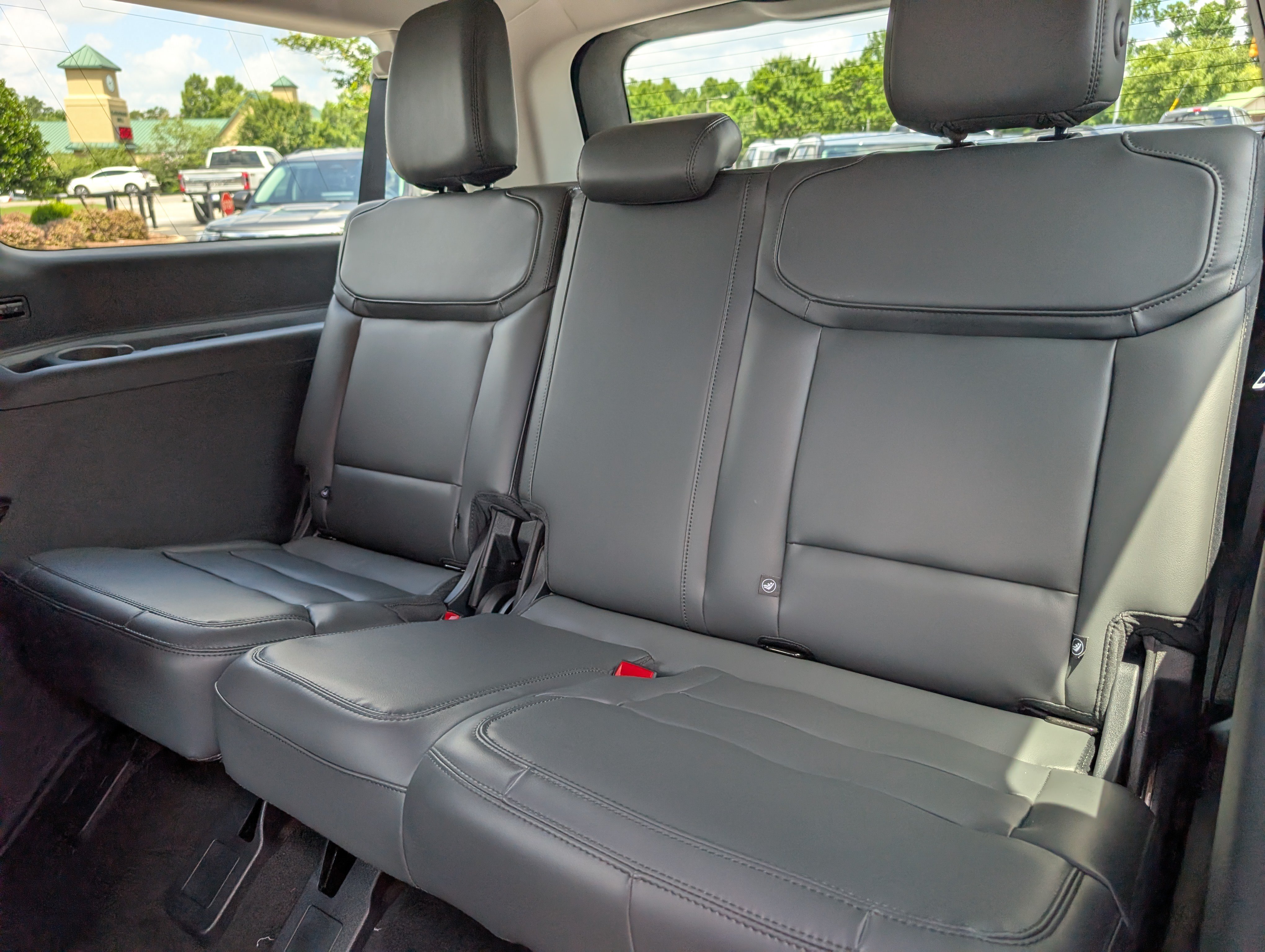 New 2027 Ford Expedition Max Active RWD image 15