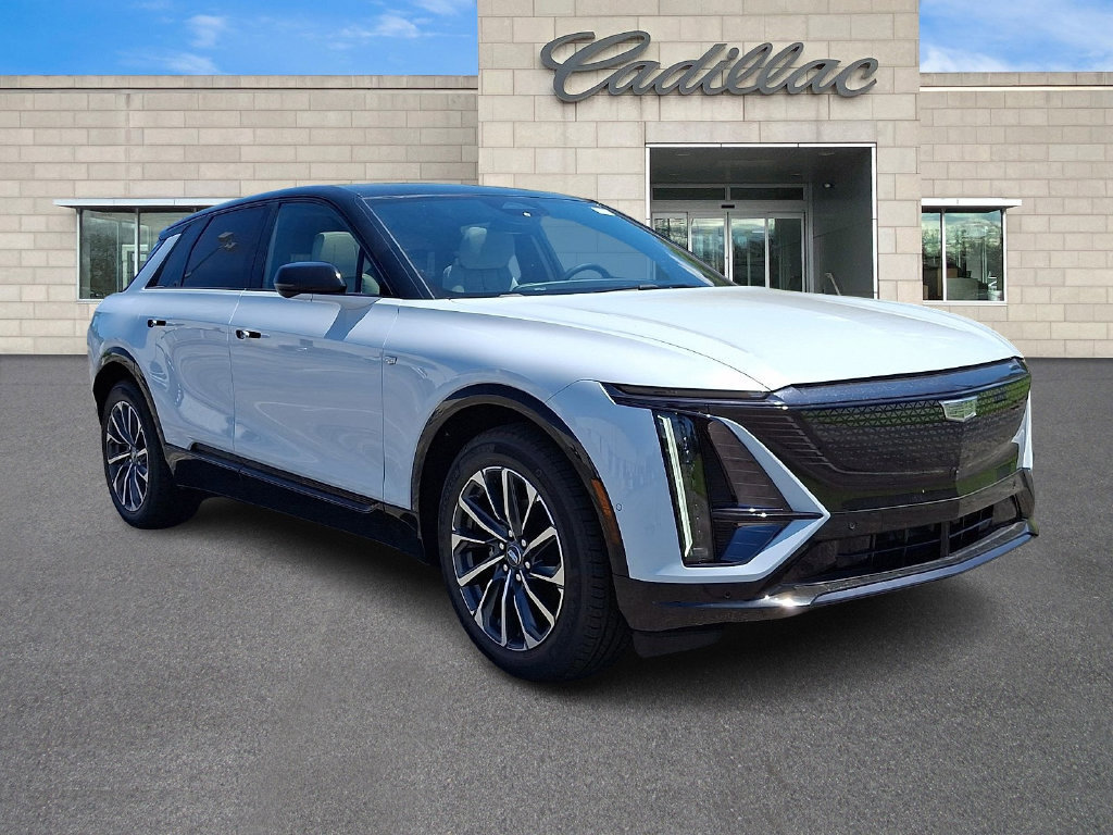 New 2026 Cadillac Lyriq Sport AWD/4WD image 2