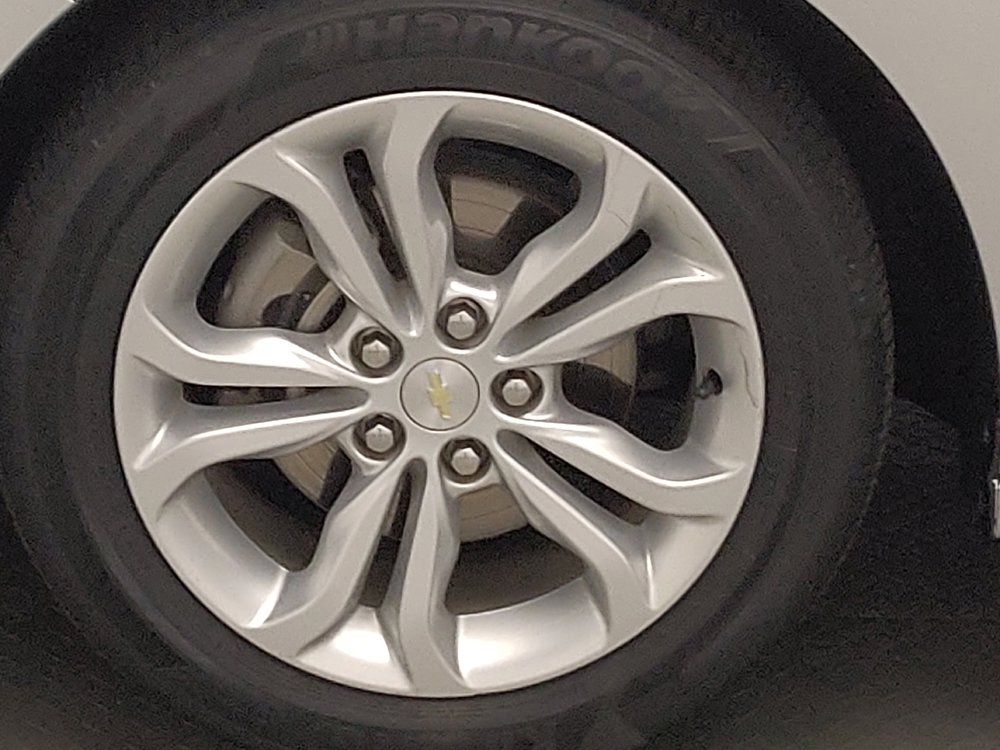 Used 2019 Chevrolet Cruze LS w/ LS Convenience Package FWD image 31