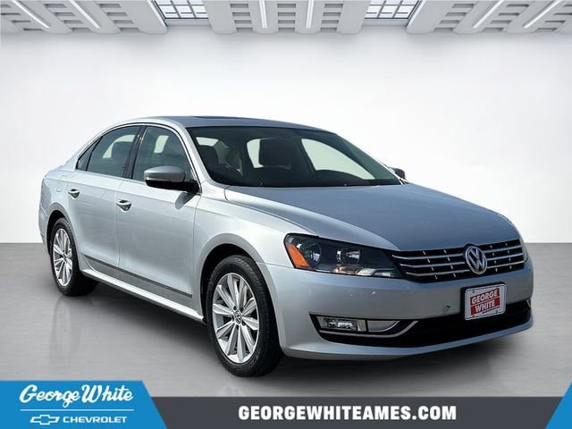 Used 2013 Volkswagen Passat 2.5 SEL Premium image 1