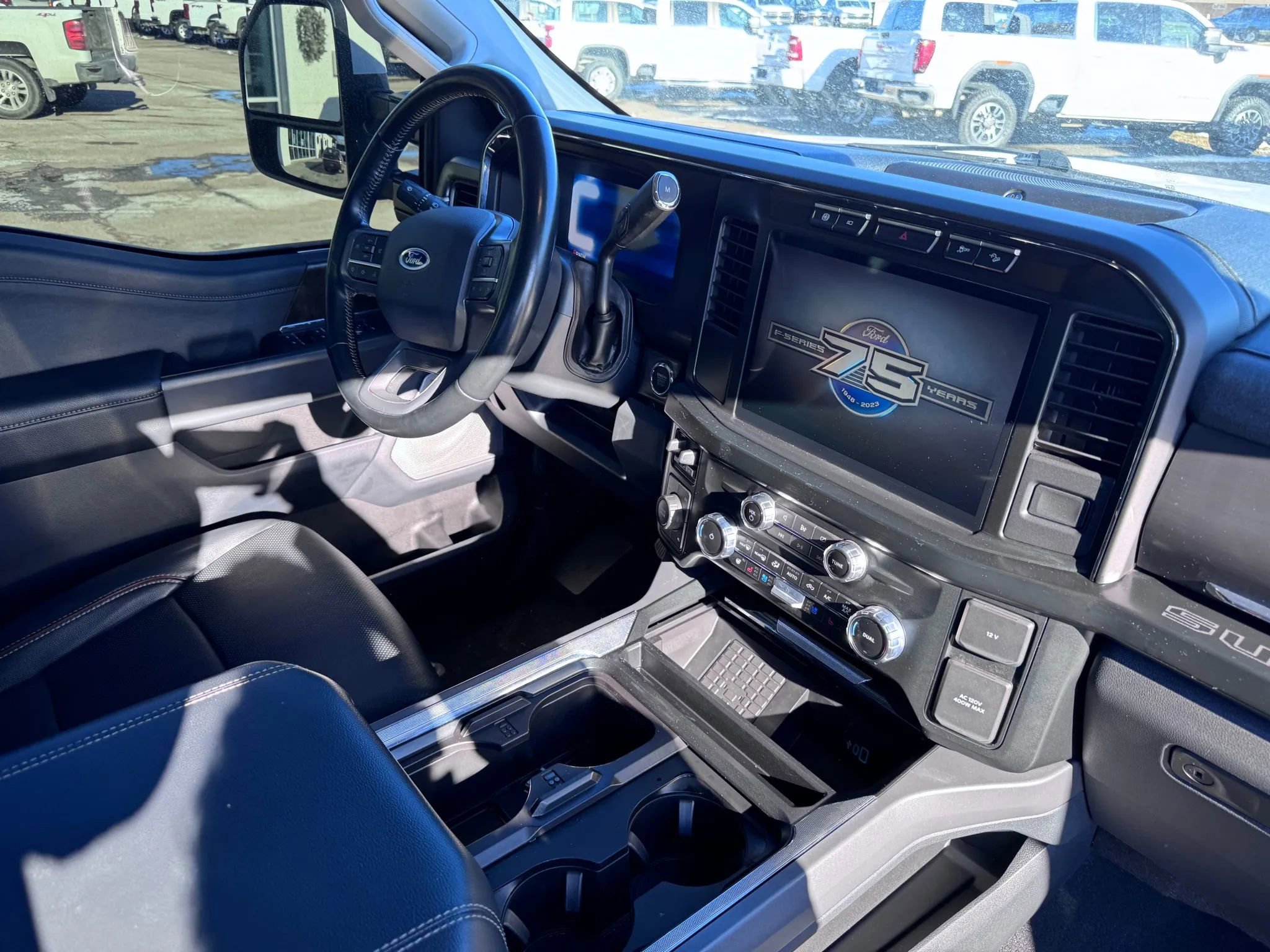 Used 2023 Ford F250 Lariat w/ FX4 Off-Road Package image 19