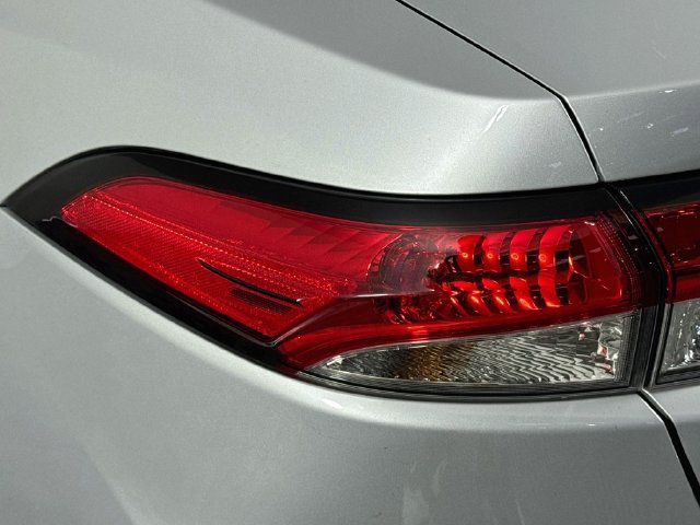 Used 2024 Toyota Corolla LE FWD image 32