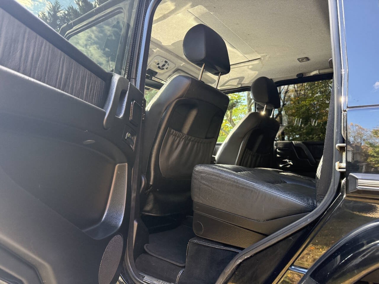 Used 2002 Mercedes-Benz G 500 image 29