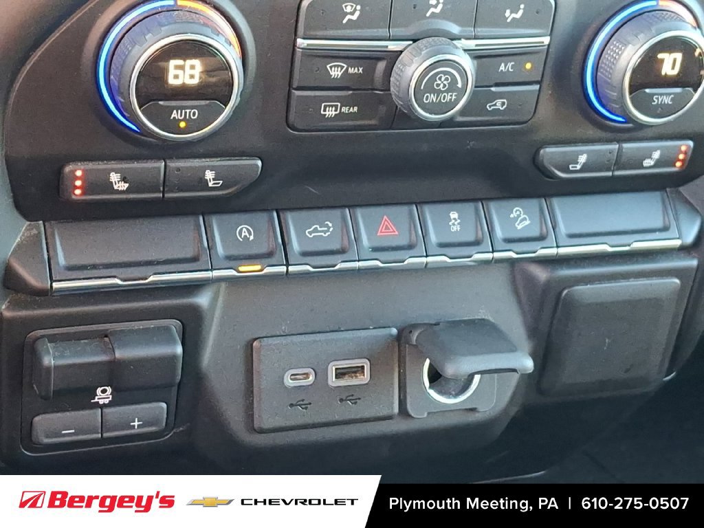 Used 2019 Chevrolet Silverado 1500 RST AWD/4WD image 26