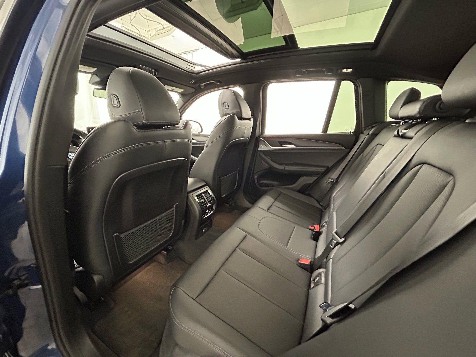 Used 2023 BMW X3 xDrive30i w/ M Sport Package image 31