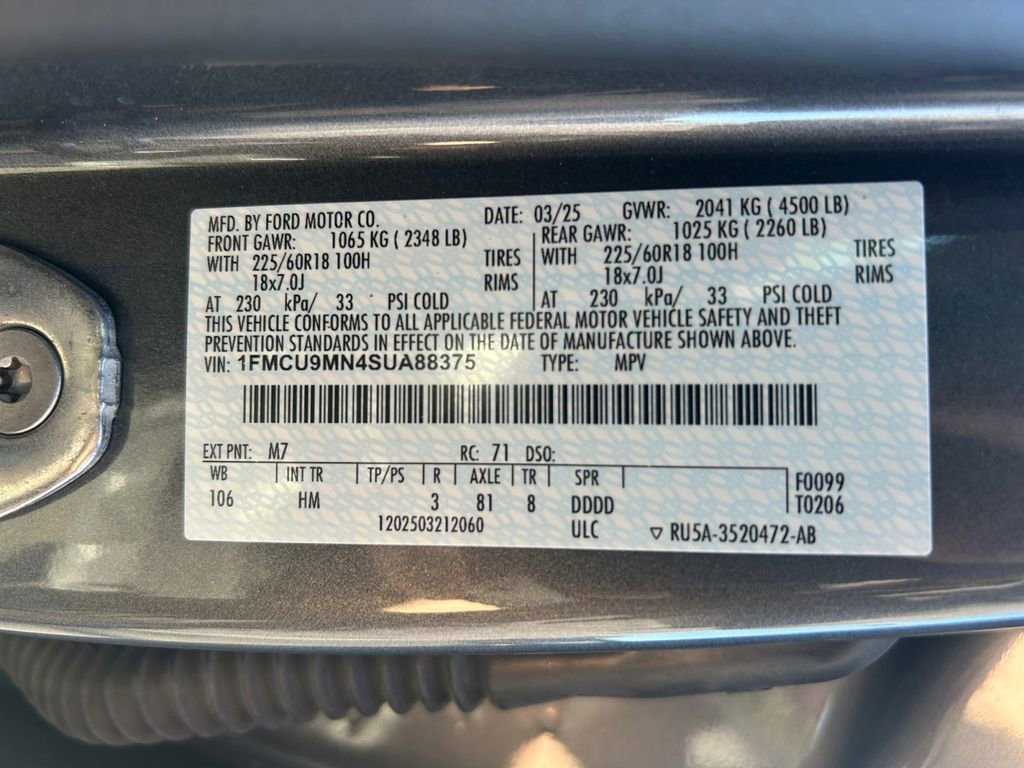 Used 2025 Ford Escape ST-Line AWD/4WD image 34