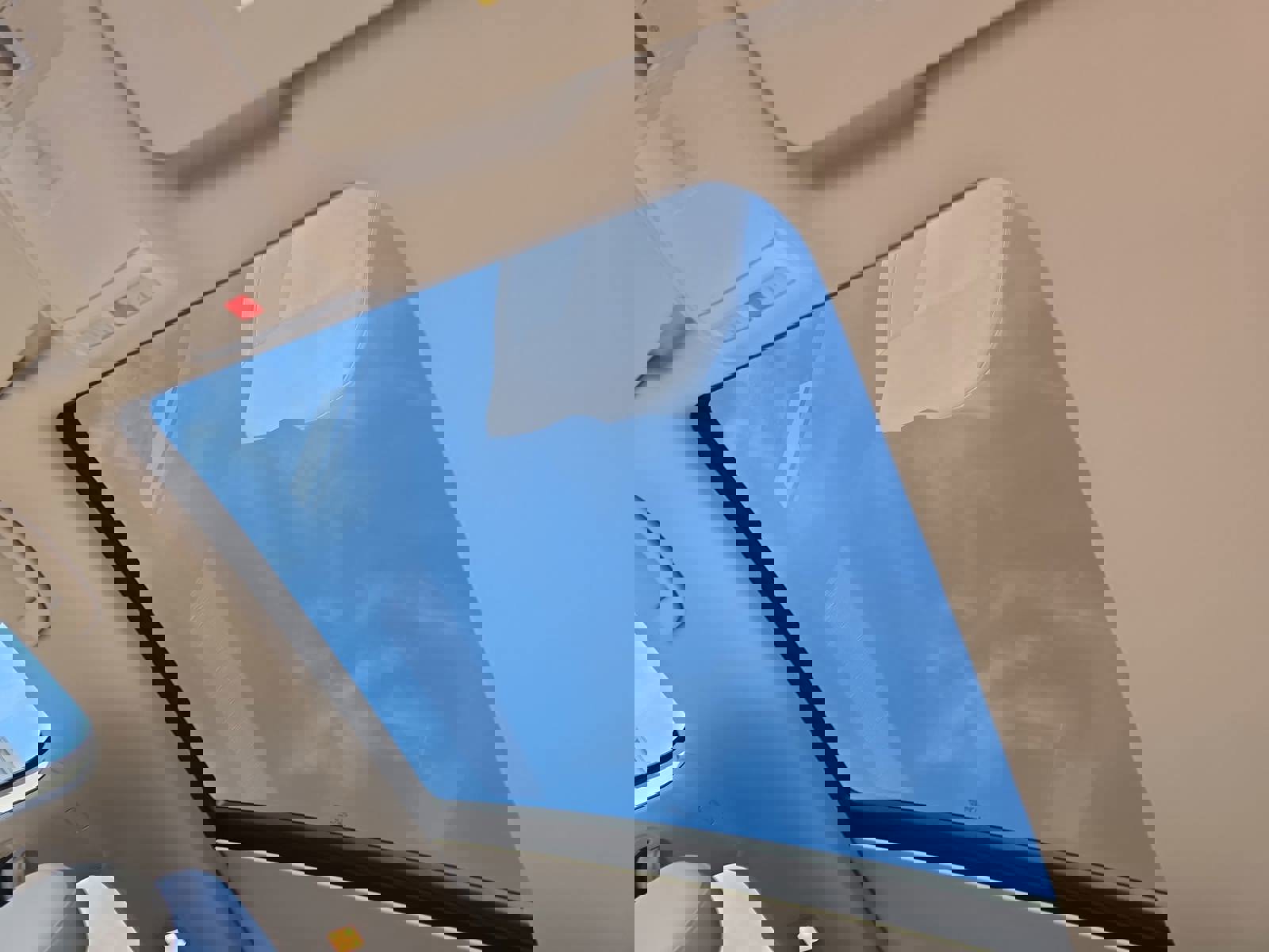 Used 2018 Volkswagen Atlas SEL w/ R-Line Package image 30