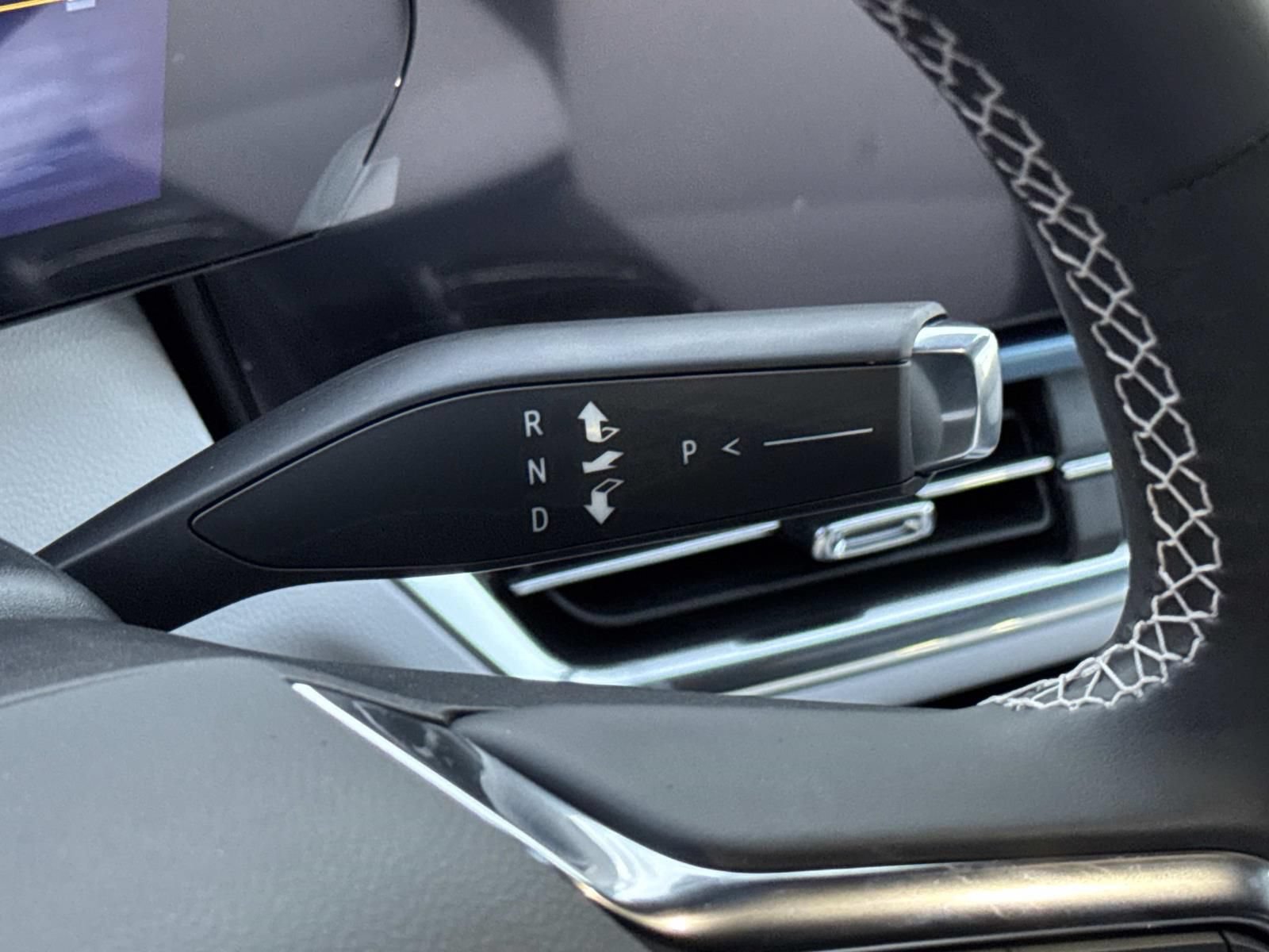 New 2026 Chevrolet Equinox EV LT AWD/4WD image 5