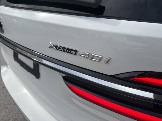 Used 2024 BMW X7 xDrive40i image 53