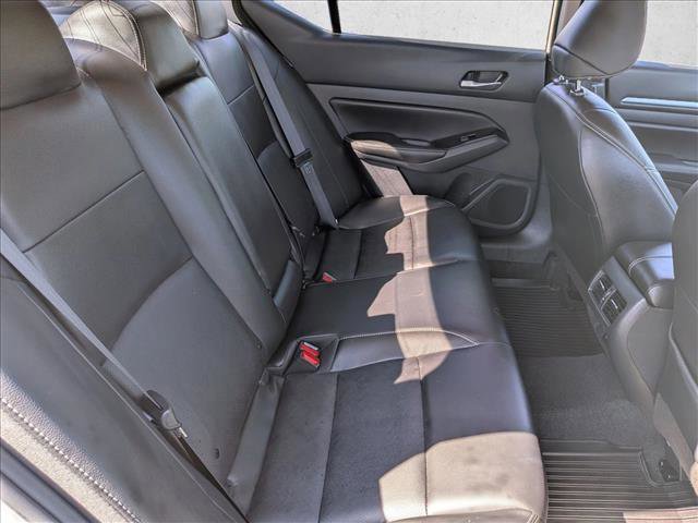 Used 2024 Nissan Altima 2.5 SL FWD image 28